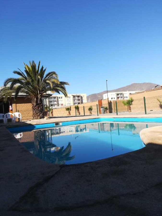 Cabanas Con Piscina Donde Thomas La Serena Eksteriør billede